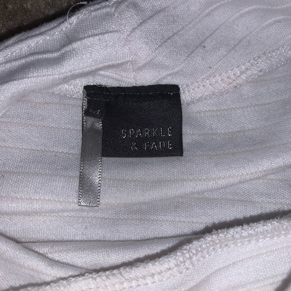 Sparkle & Fade Ribbed Mock-neck T-shirt - Picture 3 of 3